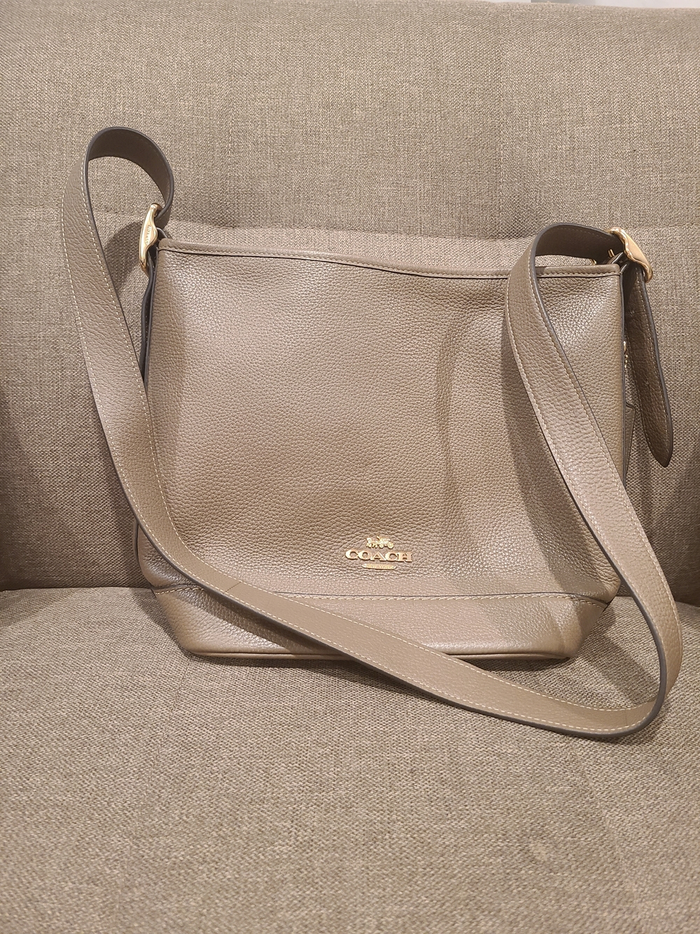 Coach Jude dufflette bag (CBH18)